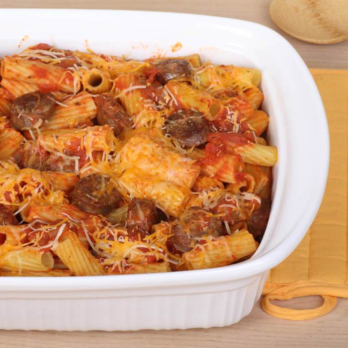 Baked rigatoni with italian sausage and fennel