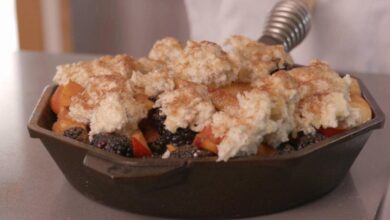 Peach and blackberry cobbler