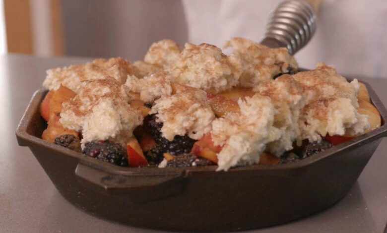 Peach and blackberry cobbler