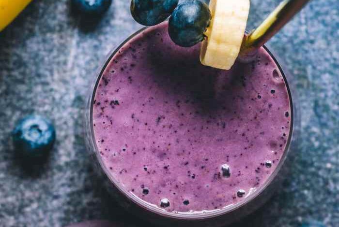 Blueberry banana oatmeal smoothie