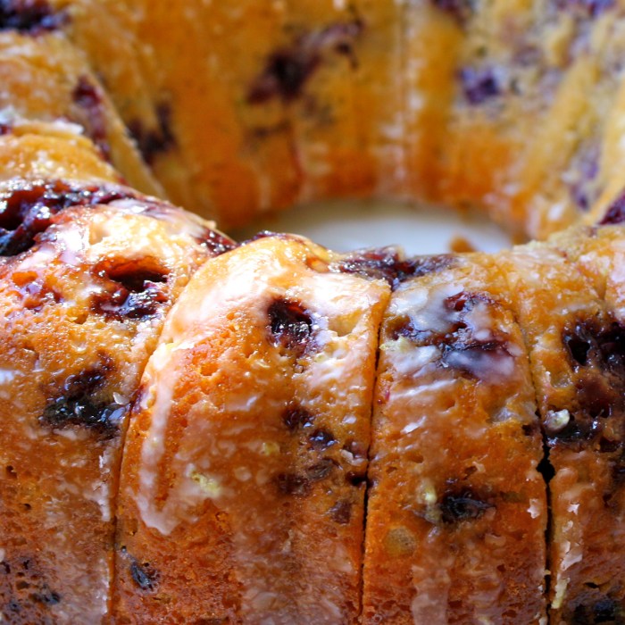 Blueberry lemon pound cake