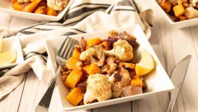 Vegetarian sheet pan dinner with chickpeas and veggies