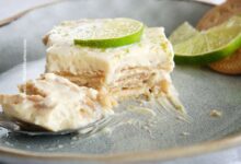 Carlota de limon mexican lemon icebox cake