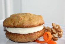 Carrot cake cookies with pineapple