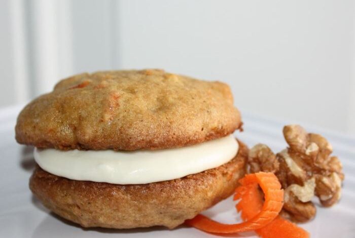 Carrot cake cookies with pineapple