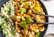 Cashew chicken with water chestnuts