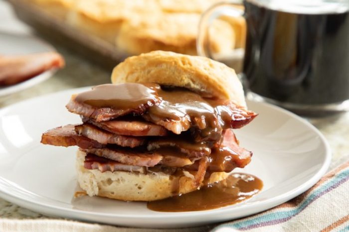 Ham with red eye gravy