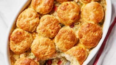 Moms fabulous chicken pot pie with biscuit crust