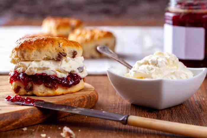 Chef johns clotted cream