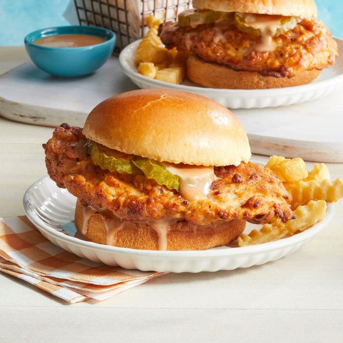 Copycat fried chicken sandwich