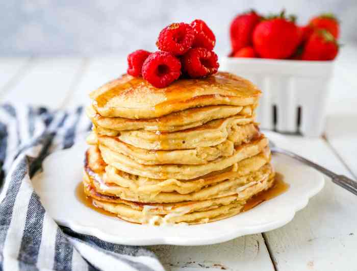 Banana oat cottage cheese pancakes