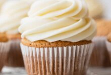 Basic cream cheese frosting