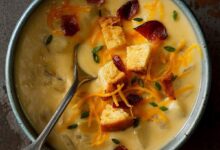 Creamy cheddar cheese soup