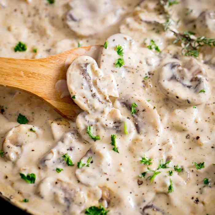 Creamy mushroom sauce with milk