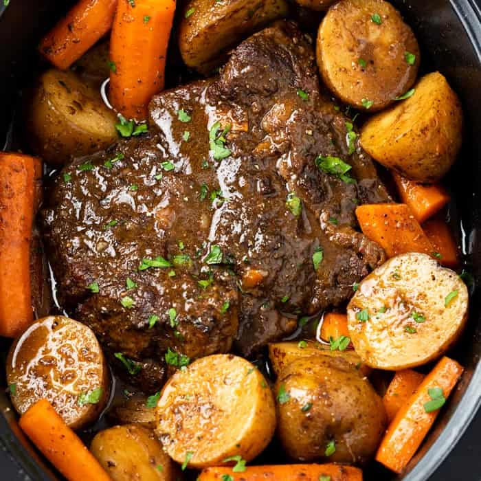 Slow cooker au jus pot roast