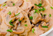 Baked pork chops in mushroom sauce