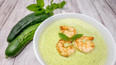 Cucumber gazpacho with mint paste