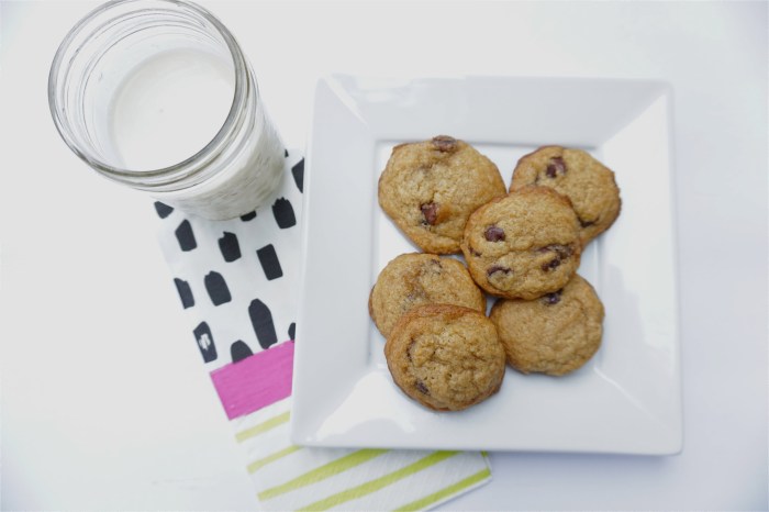 Chocolate chips cookies with tennessee whiskey