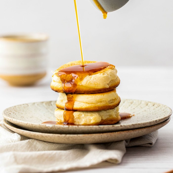 Super fluffy gluten free japanese souffle pancakes