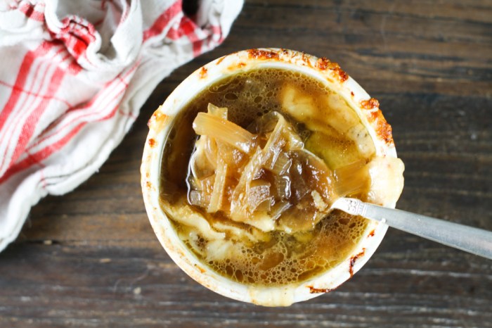 Vegetarian french onion soup