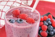 Fruit and yogurt smoothie