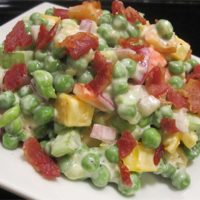 Green pea salad with cheddar cheese