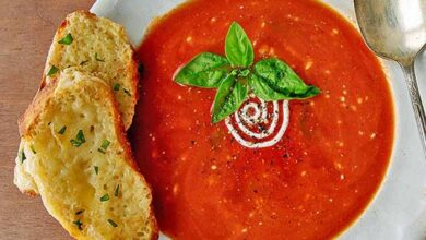 Garden fresh tomato soup