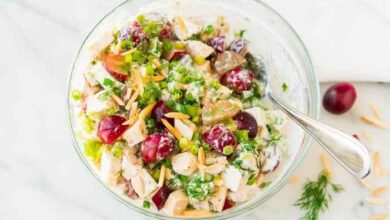 Greek yogurt chicken salad