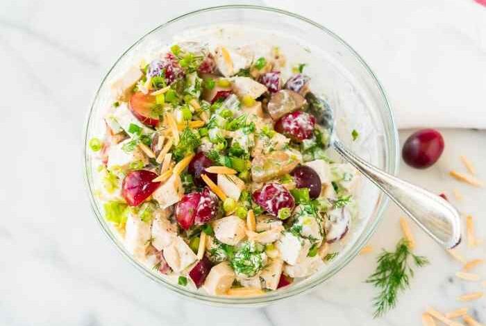 Greek yogurt chicken salad