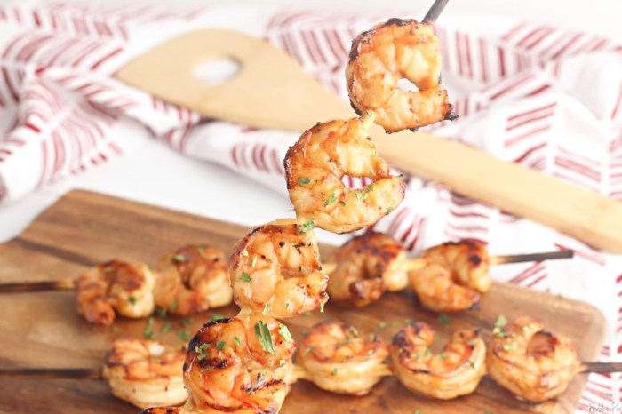 Grilled teriyaki shrimp and pineapple skewers