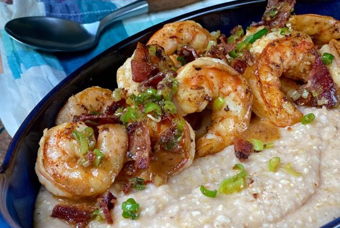 Old charleston style shrimp and grits