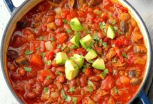 Pub style vegetarian chili