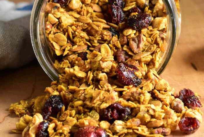 Homemade granola with ginger