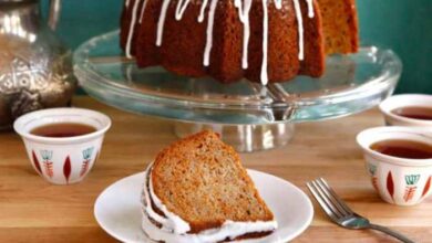 Apple honey bundt cake