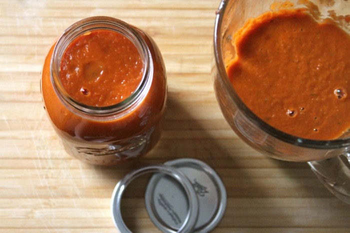 Fresh tomato soup with crispy cheese toast