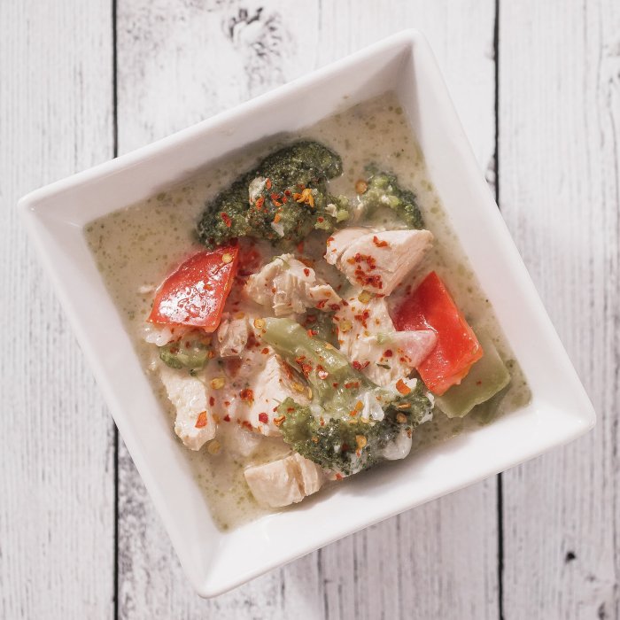 Creamy broccoli chicken soup