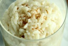 Old fashioned creamy rice pudding