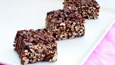 Easy puffed wheat cake