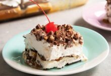 Ice cream sandwich cake