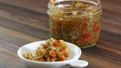 Cucumber and onion relish