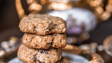 German oatmeal date cookies