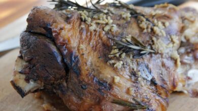 Slow cooker leg of lamb