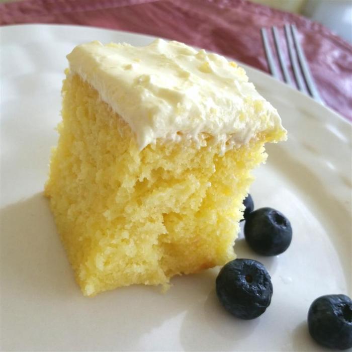 Lemon cooler cream cake