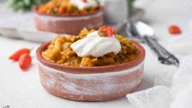 Moroccan lentil soup with veggies