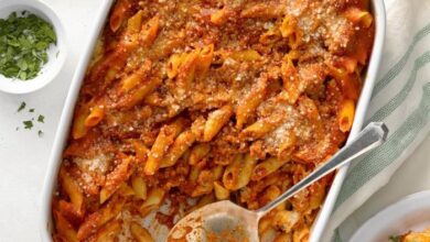 Easy pasta bake with mostaccioli and meatballs