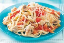 Pasta primavera with cauliflower sauce