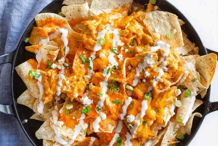 Kickin buffalo chicken nachos