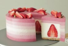 Double layer no bake strawberry cheesecake