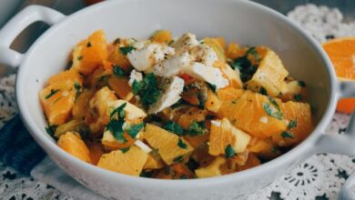 Turkish orange salad with mediterranean dressing