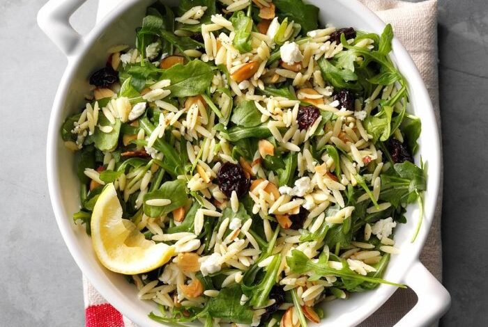 Orzo and arugula salad